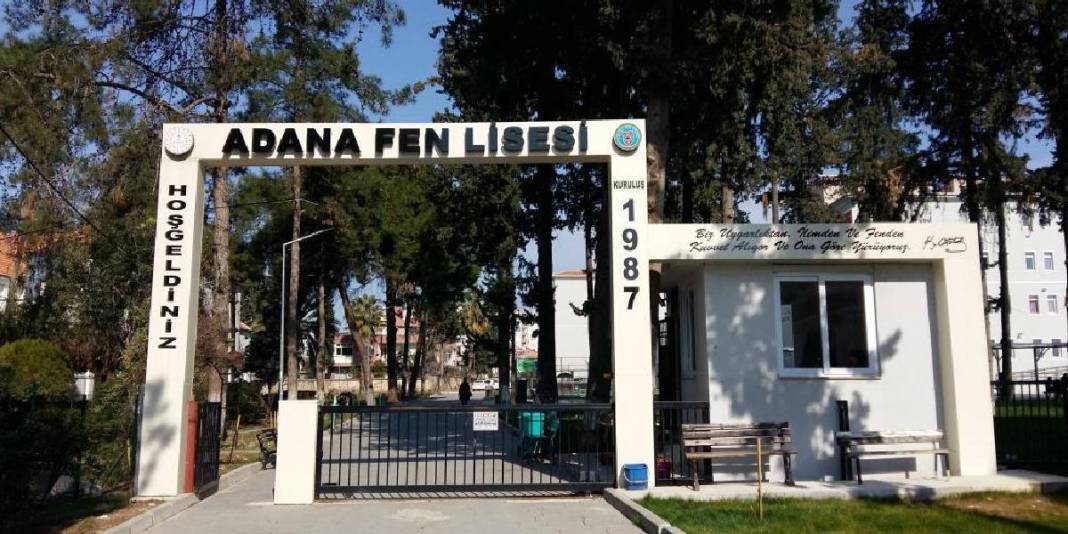 İşte Türkiye'nin en iyi 10 lisesi: Burada okuyanlar hem kendini hem de ailesini kurtarıyor 11